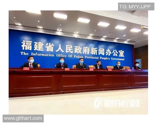 新加坡政府宣布加强疫情防控措施 干预力度升级确保民众安全